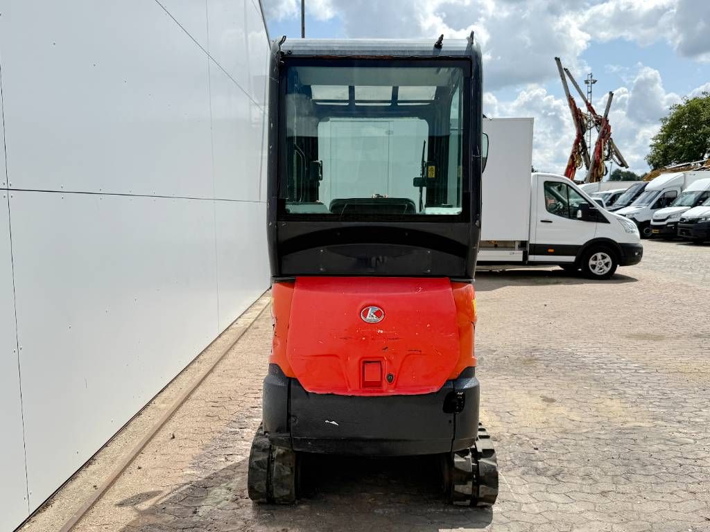 Kubota KX016-4 - Hammer Lines / Quick Coupler