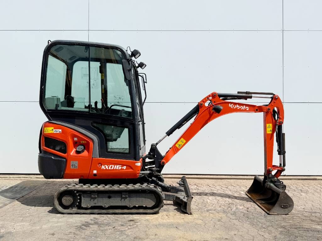 Kubota KX016-4 - Hammer Lines / Quick Coupler