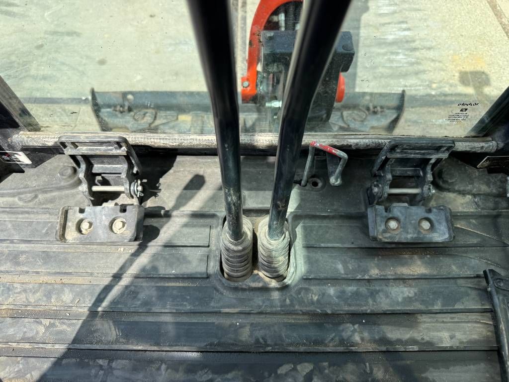 Kubota KX016-4 - Hammer Lines / Quick Coupler