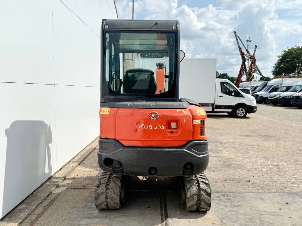 Kubota KX027-4 - Hammer Lines / Quick Coupler