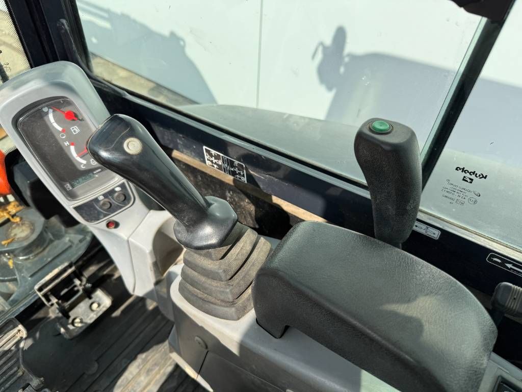 Kubota KX027-4 - Hammer Lines / Quick Coupler