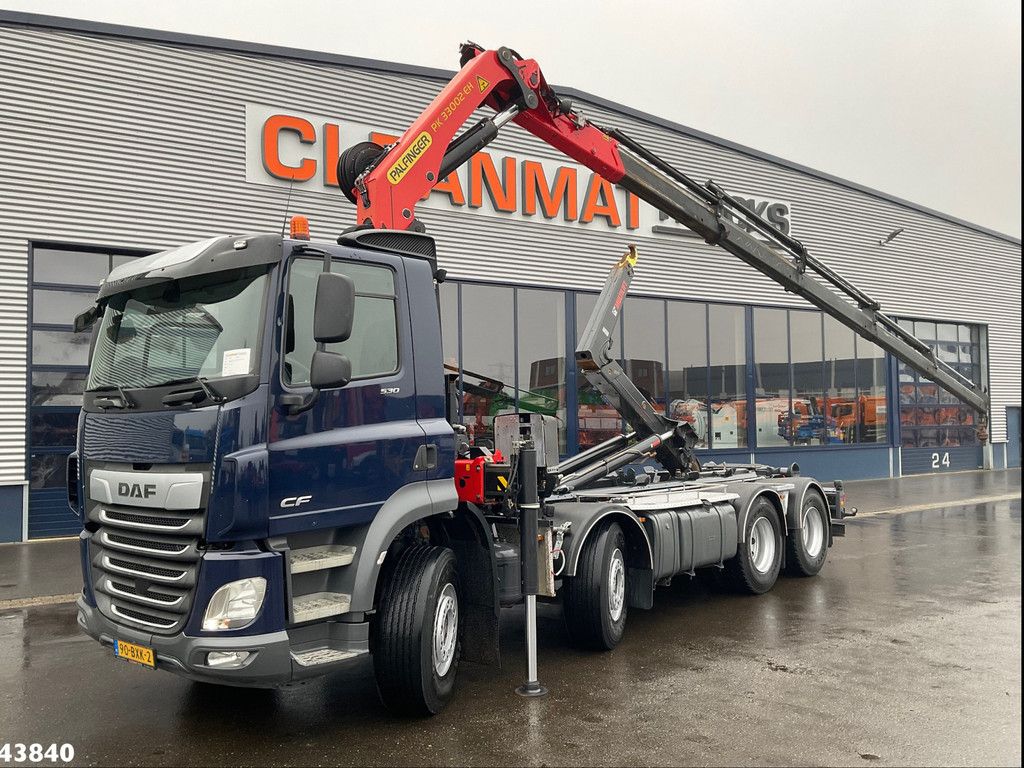 DAF FAD CF 530 8x4 Euro 6 Palfinger 33 Tonmeter laadkraan