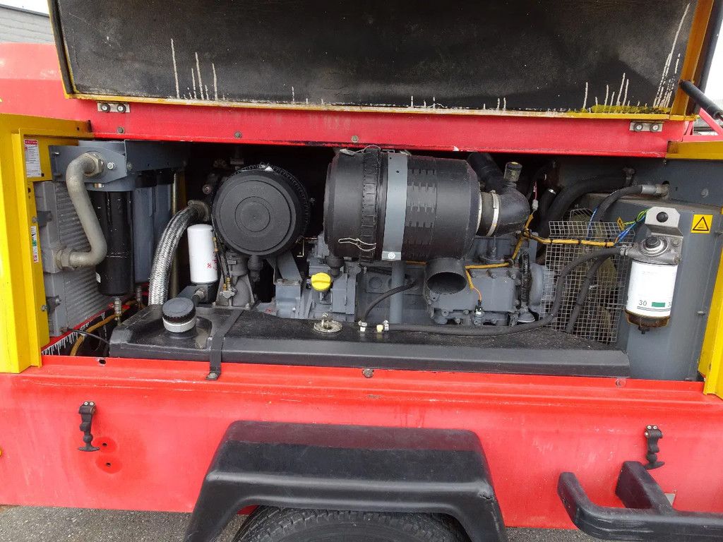 Atlas Copco XAHS186 XAHS 186