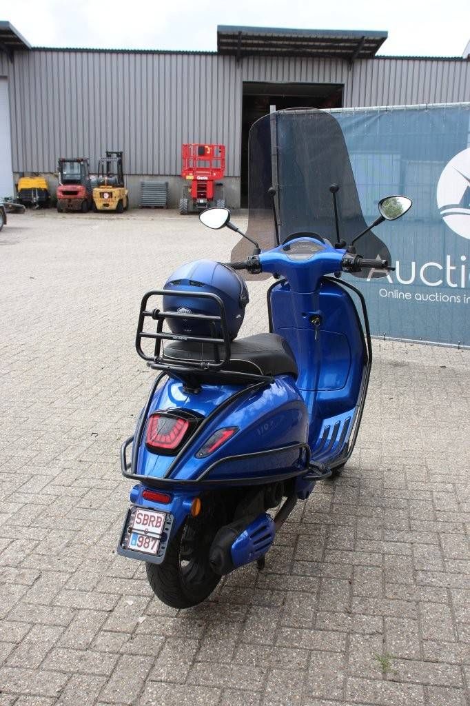 Scooter Vespa Sprint 50 Benzine 2022 (Marge)