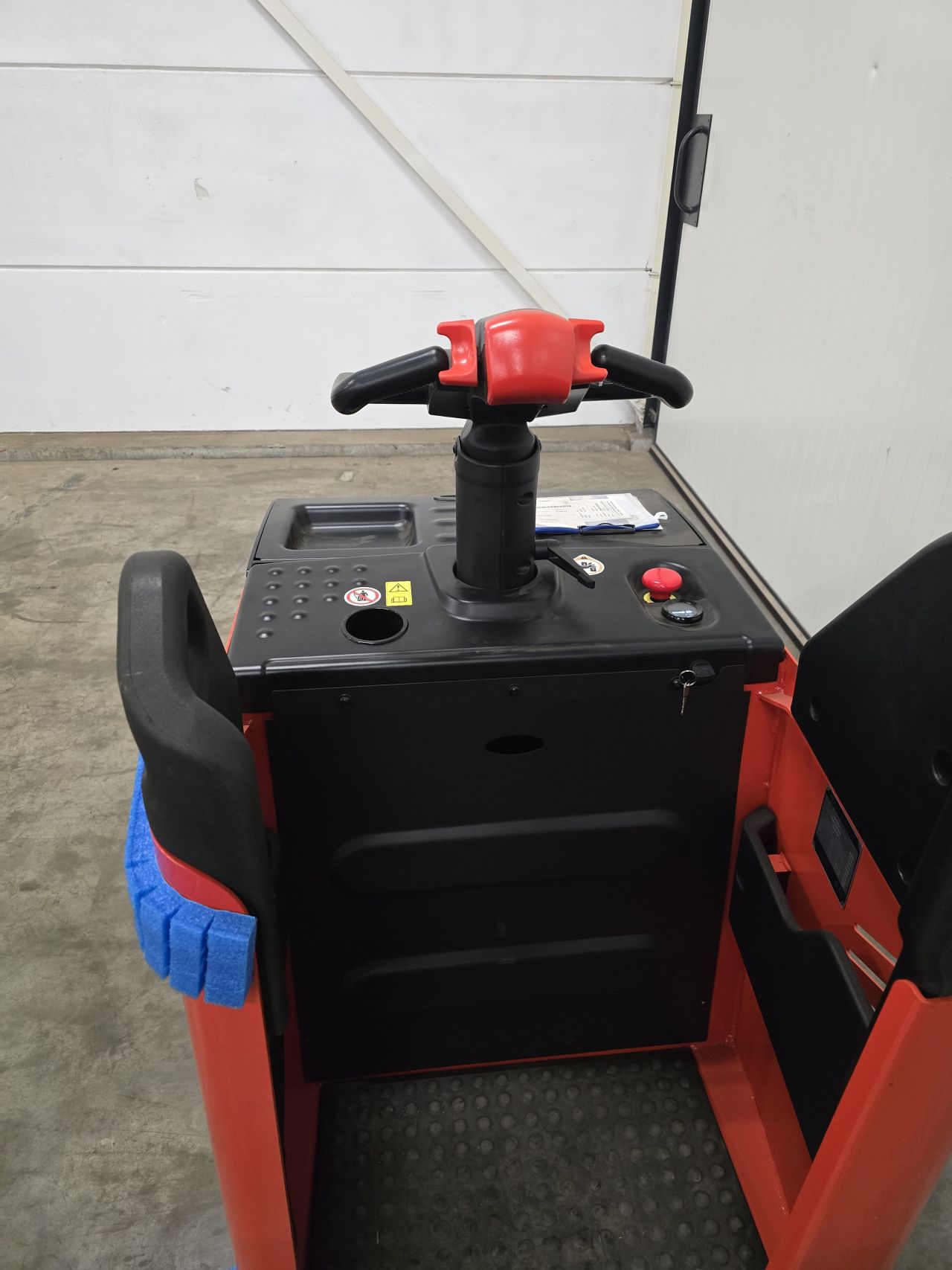 🚀 NIEUW: EP KPL201 Elektrische Pallettruck 2.0 ton met platform