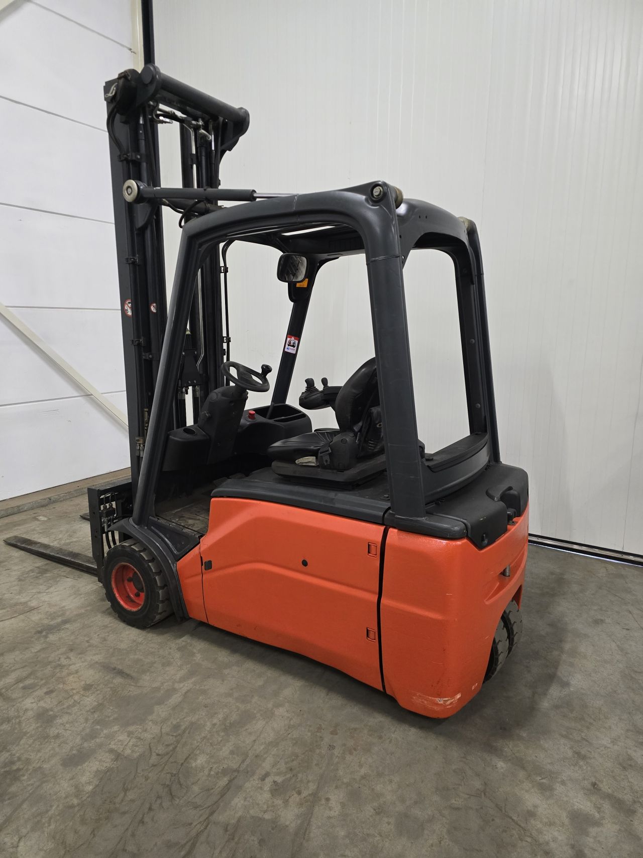 Linde E20L-01 Elektrische Heftruck | Triplo Freelift | 5.92m