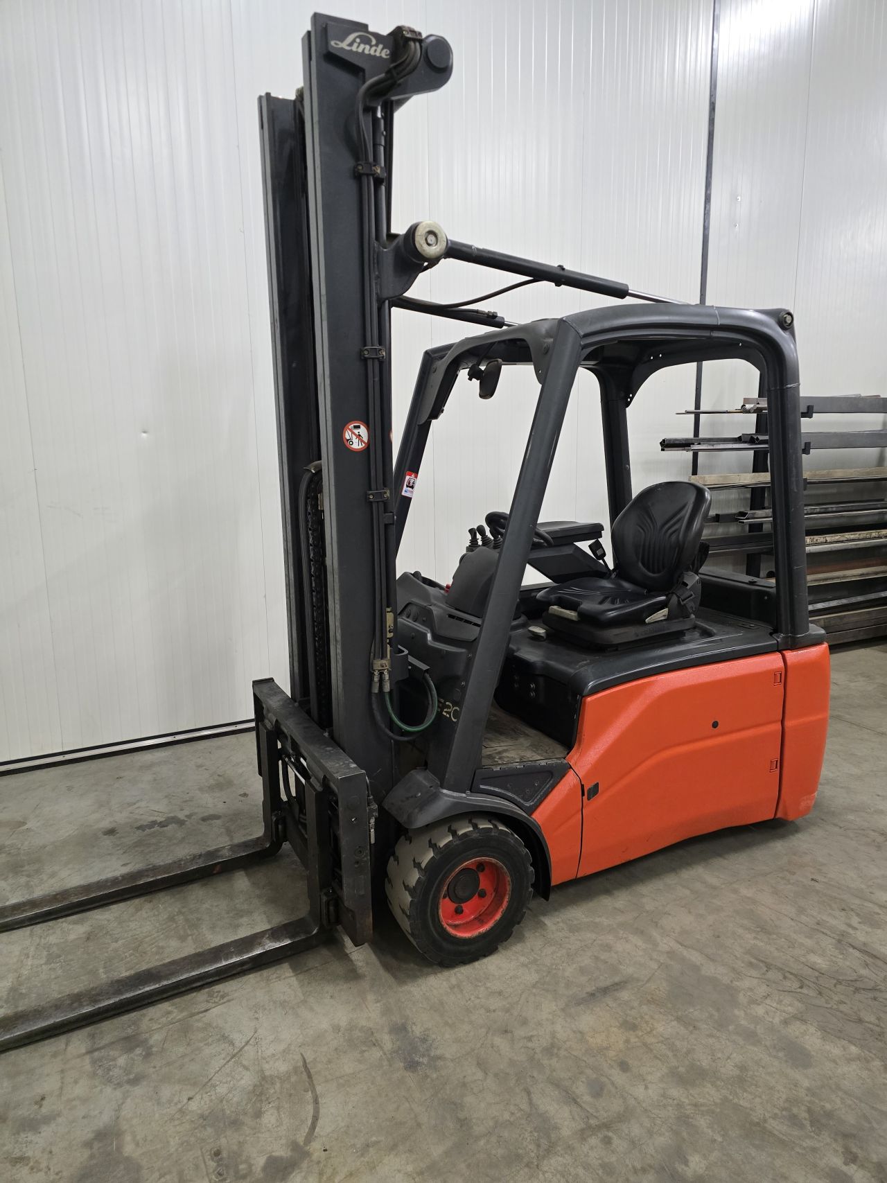 Linde E20L-01 Elektrische Heftruck | Triplo Freelift | 5.92m