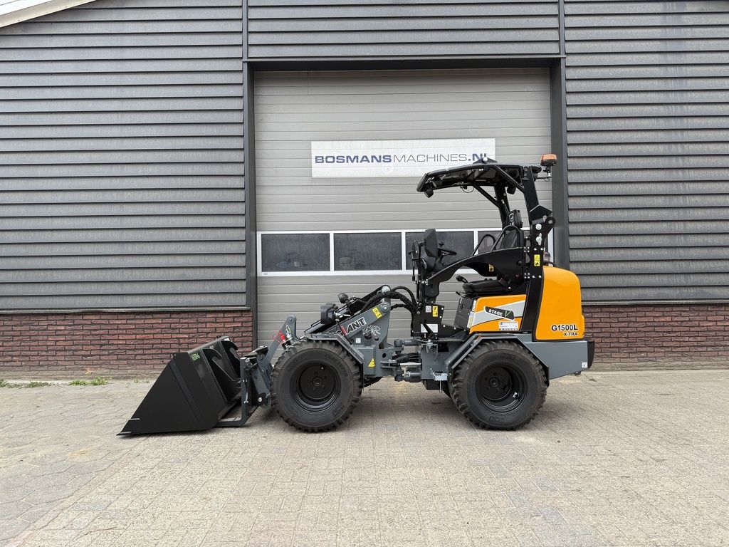 Giant G1500 L X-TRA minishovel TKD DEMO €495 LEASE giekvering