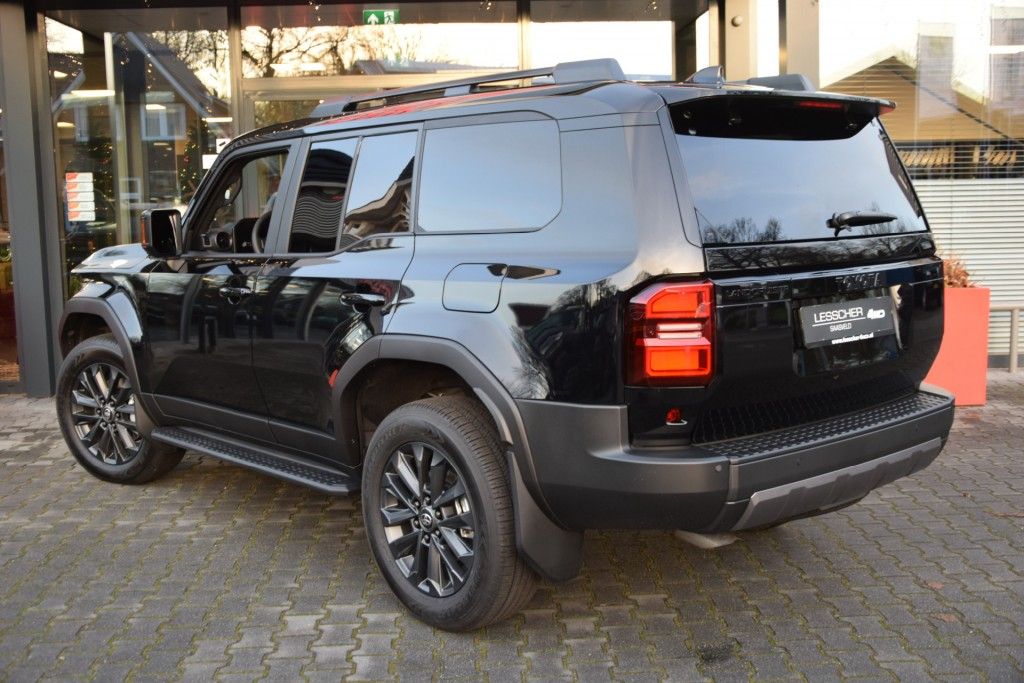 Toyota Landcruiser 250 2.8 D-4D 5DRS PROFESSIONAL A/T VAN BPM VRIJ