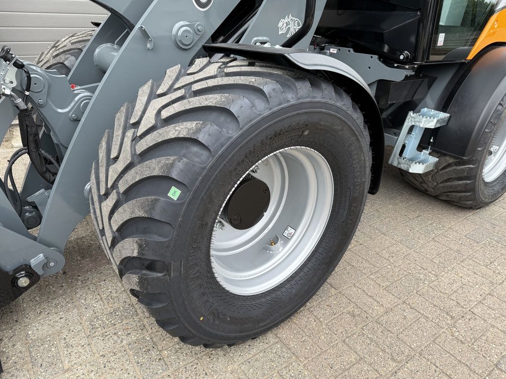 Giant G5000 shovel NIEUW uit voorraad leverbaar!