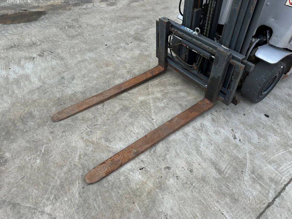 Forklift Still RX70-16T LPG 1800kg 4000mm 2010
