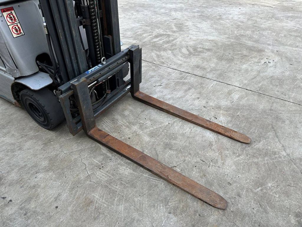 Forklift Still RX70-16T LPG 1800kg 4000mm 2010