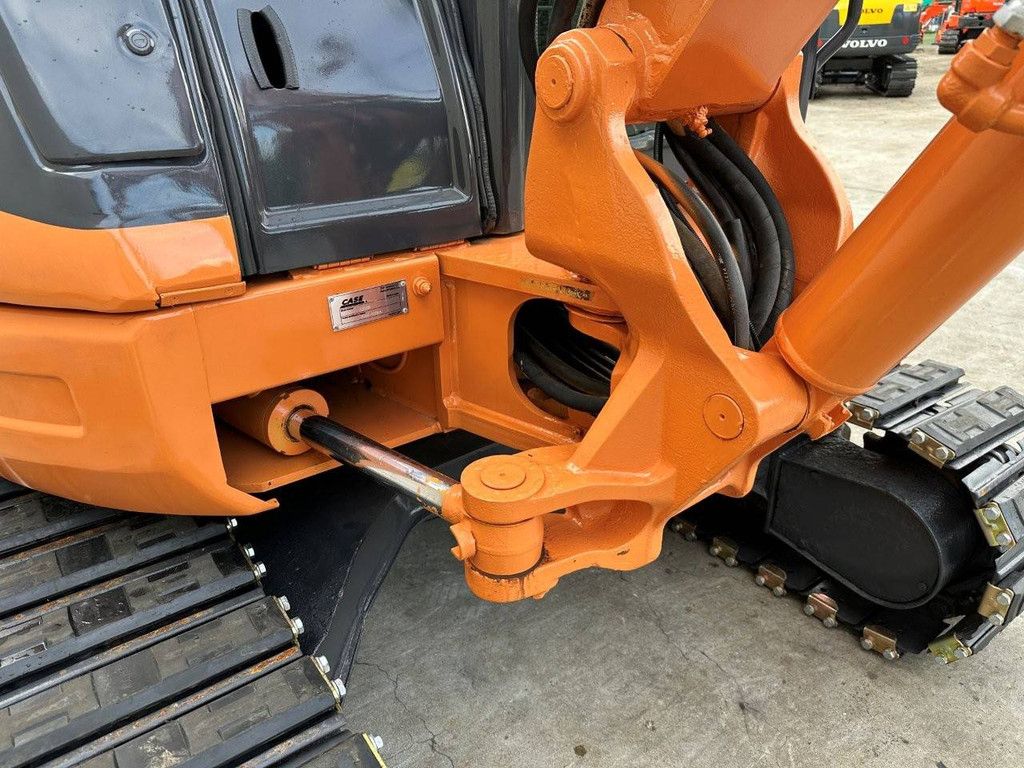 Rupsgraafmachine Case CX55B Diesel
