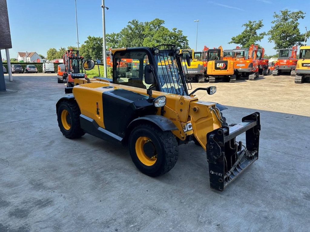 JCB 525-60 Diesel-Teleskoplader 2500 kg 7 m 2015