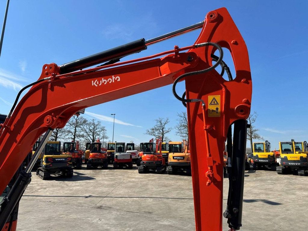 Crawler excavator Kubota KX165-5 Diesel 2014