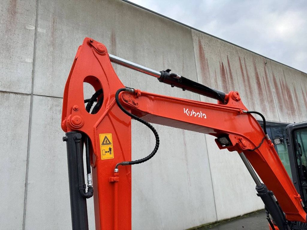 Kubota KX163-5 Diesel Crawler Excavator 2015