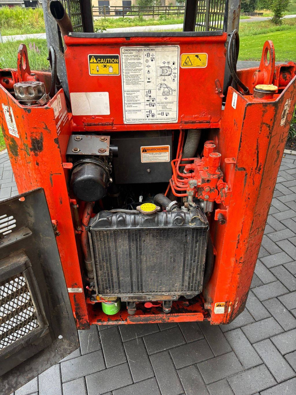 Schranklader Thomas T83S Diesel 1997 (Marge)