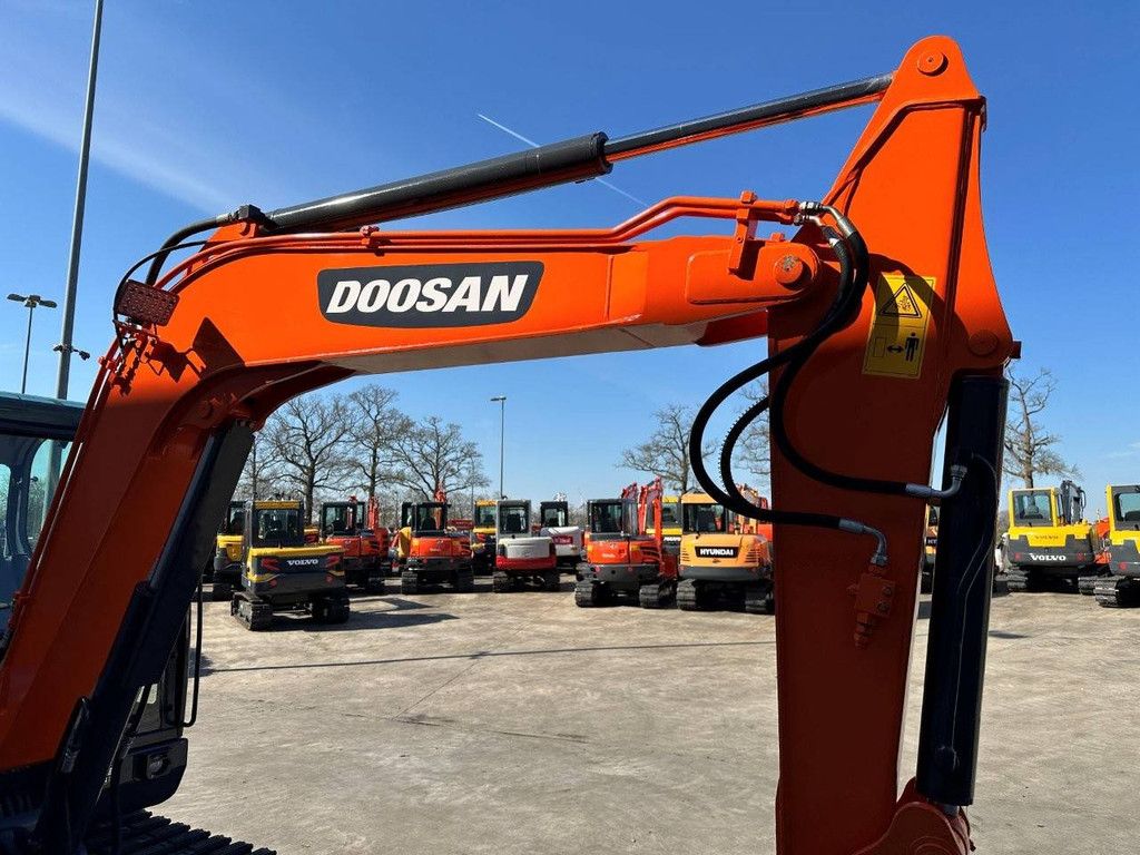 Rupsgraafmachine Doosan DX55-9C Diesel 2016