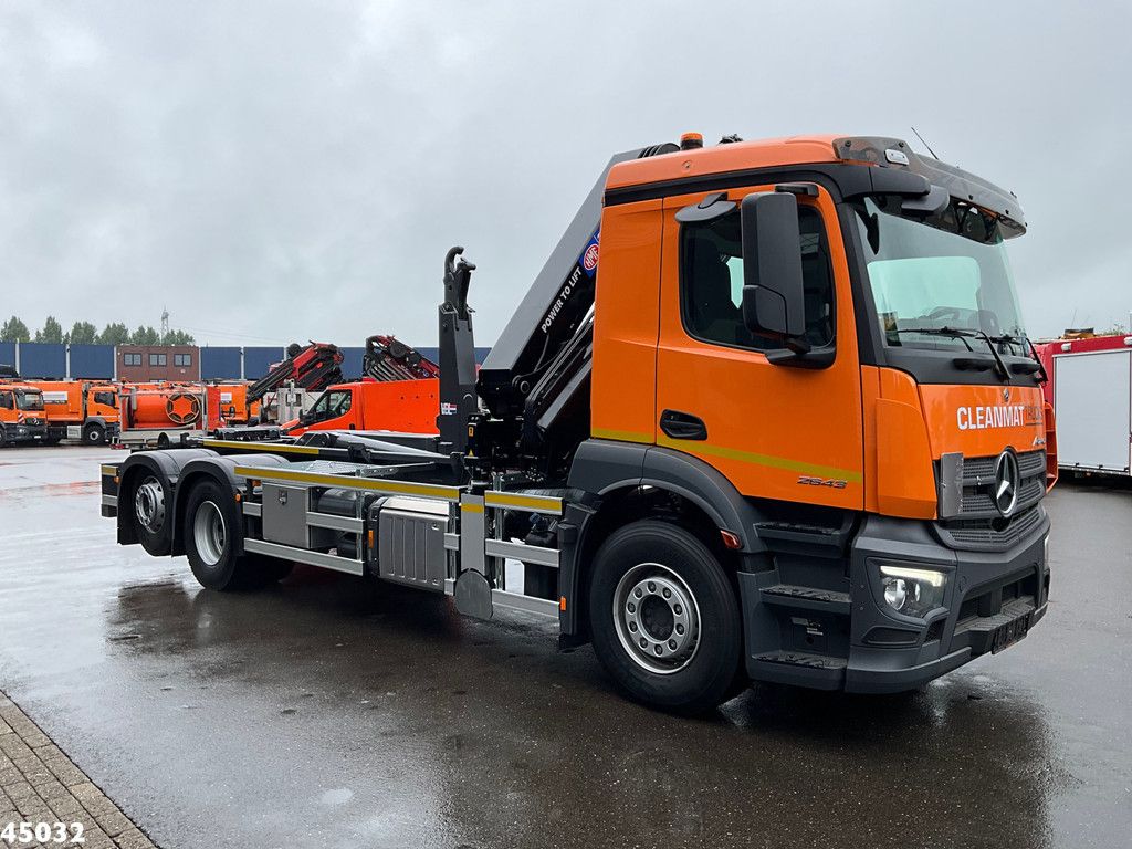 Mercedes-Benz ACTROS 2543 HMF 23 Tonmeter laadkraan
