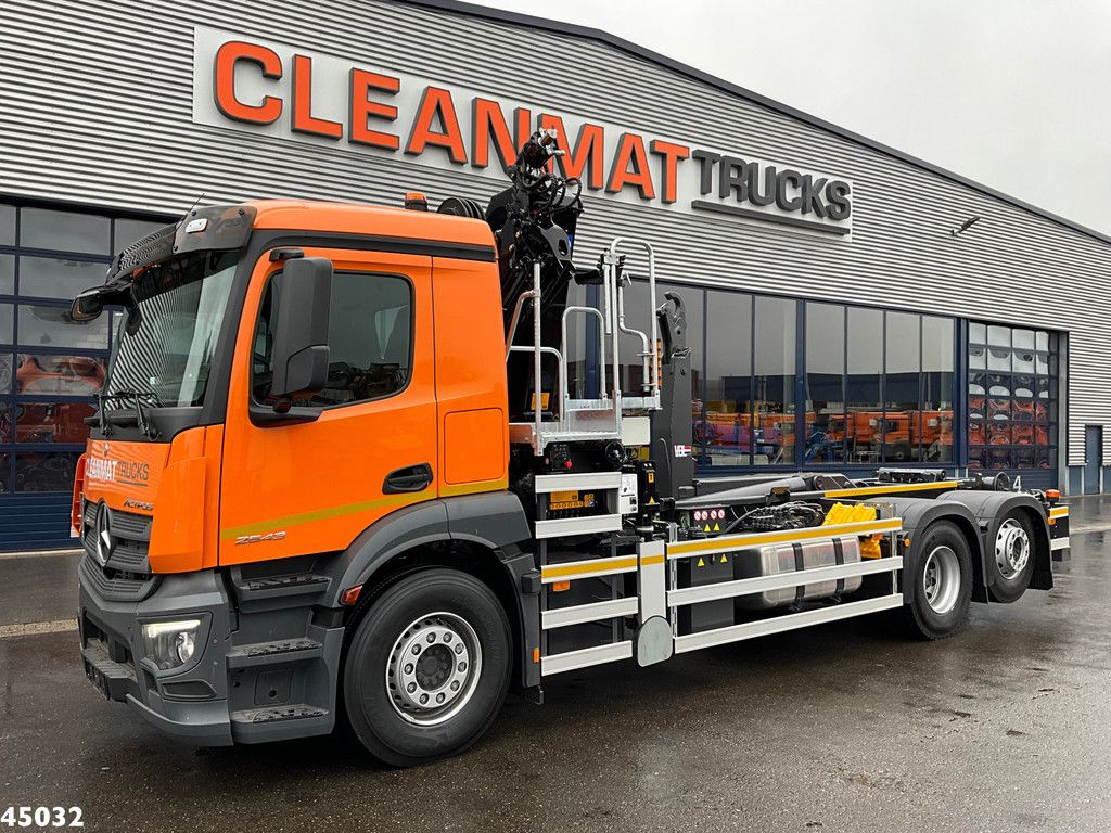 Mercedes-Benz ACTROS 2543 HMF 23 Tonmeter laadkraan