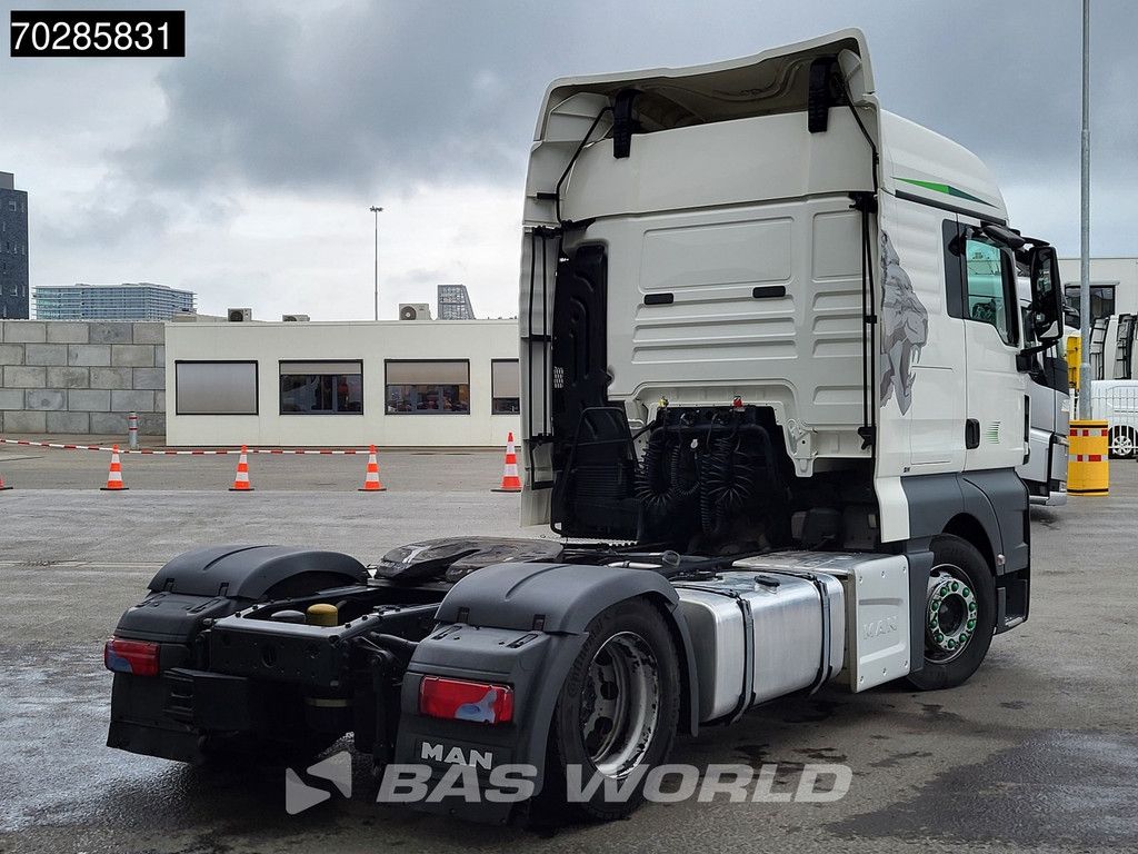 MAN TGX 18.460 4X2 XLX Mega Retarder 2xTanks ACC Euro 6