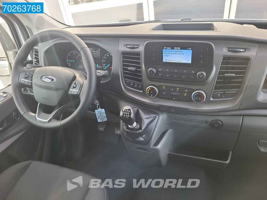 Ford Transit 130pk L2H2 Nieuw! Black Edition Trekhaak Airco Cruise Camera Parkeersensoren 10m3 Airco Trekhaak Cruise control