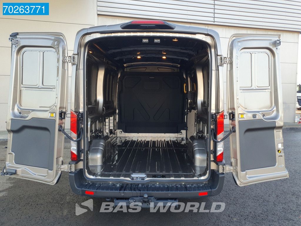 Ford Transit 130pk L2H2 Airco Cruise Camera Trekhaak Parkeersensoren 10m3 Klima AHK Tempomat