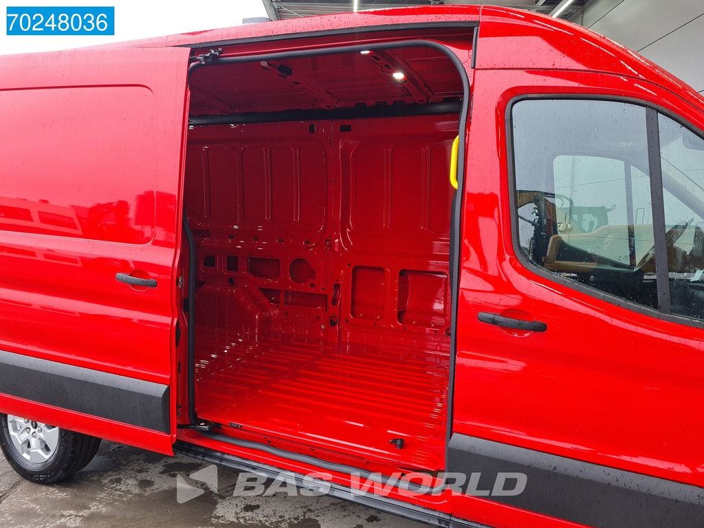 Ford Transit 165pk Automaat Limited L3H2 Nwe model! Xenon Airco Cruise CarPlay Camera Parkeersensoren Airco Cruise control