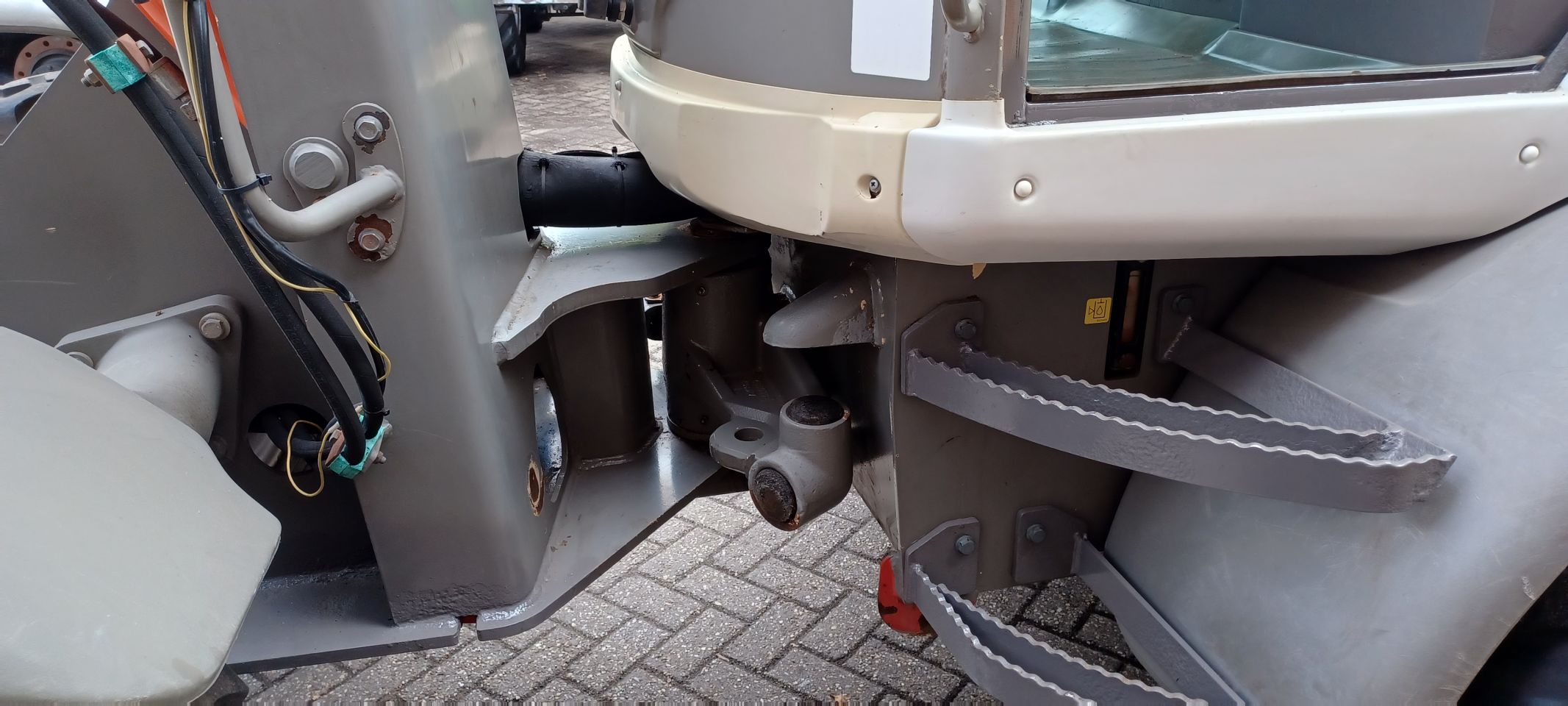 Zeer nette atlas 65 super loader 35 kmh uitvoering