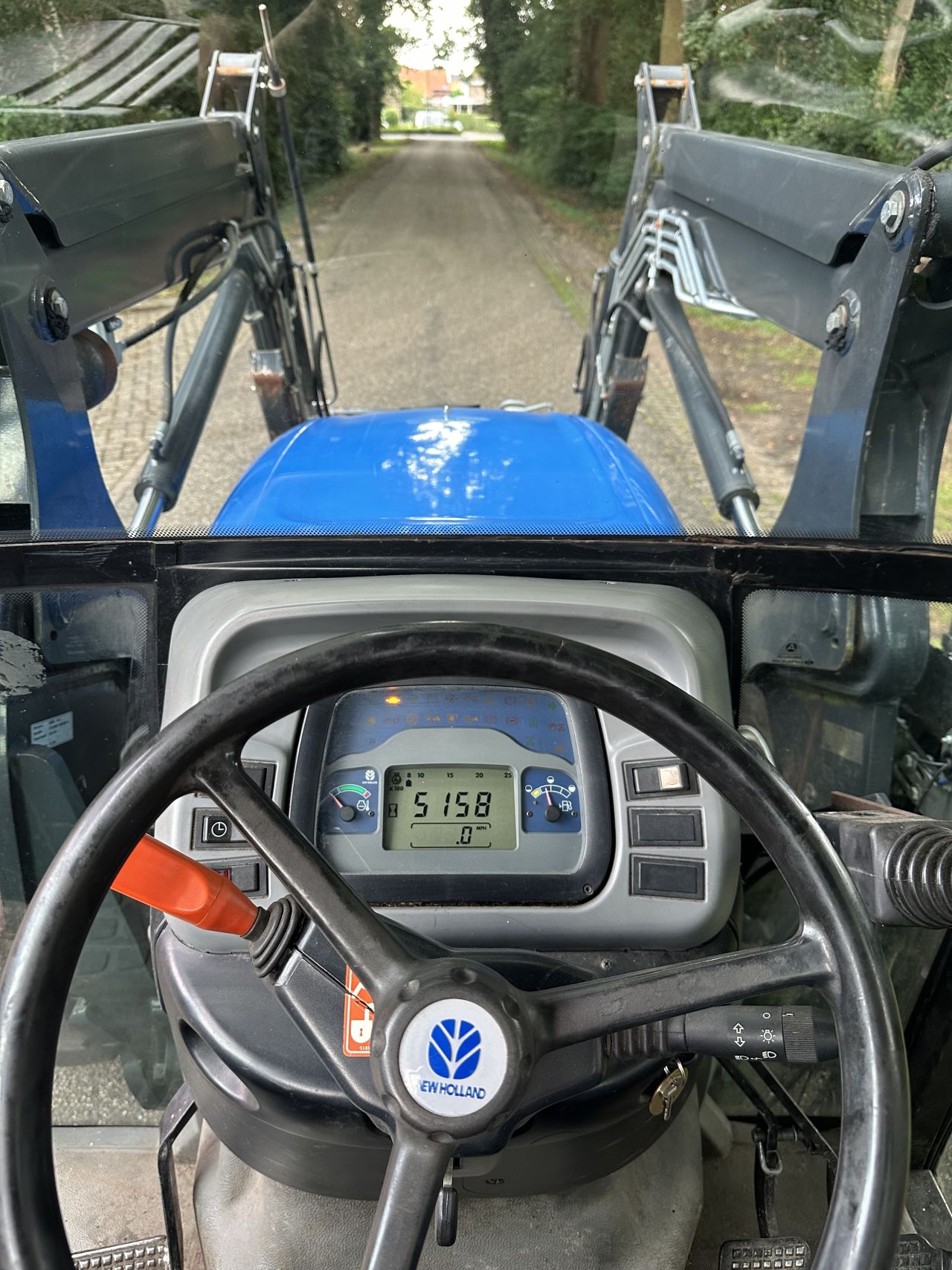 New Holland TN60DA met voorlader