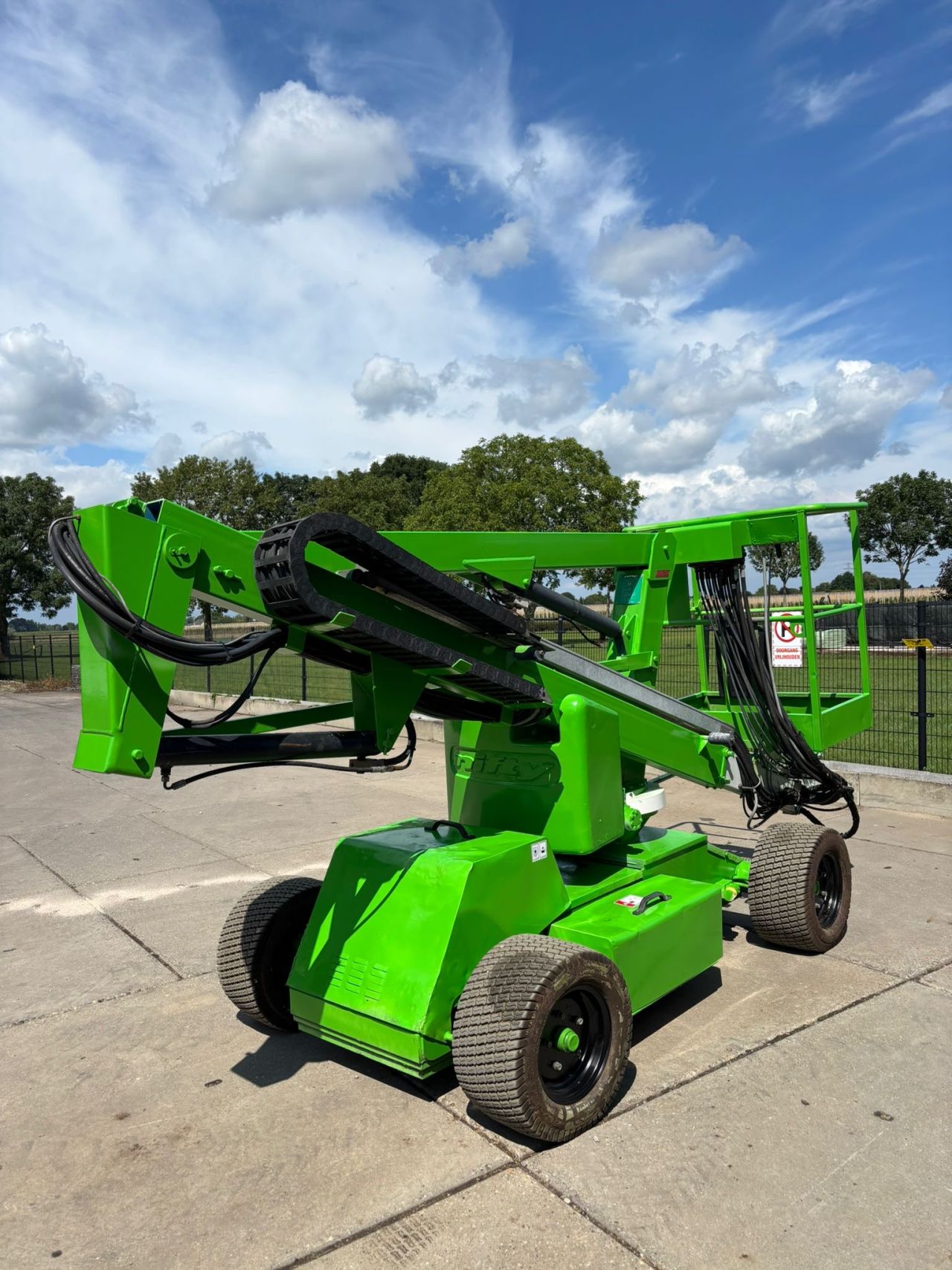 Niftylift Nifty HR 12 knik telescoop hoogwerker