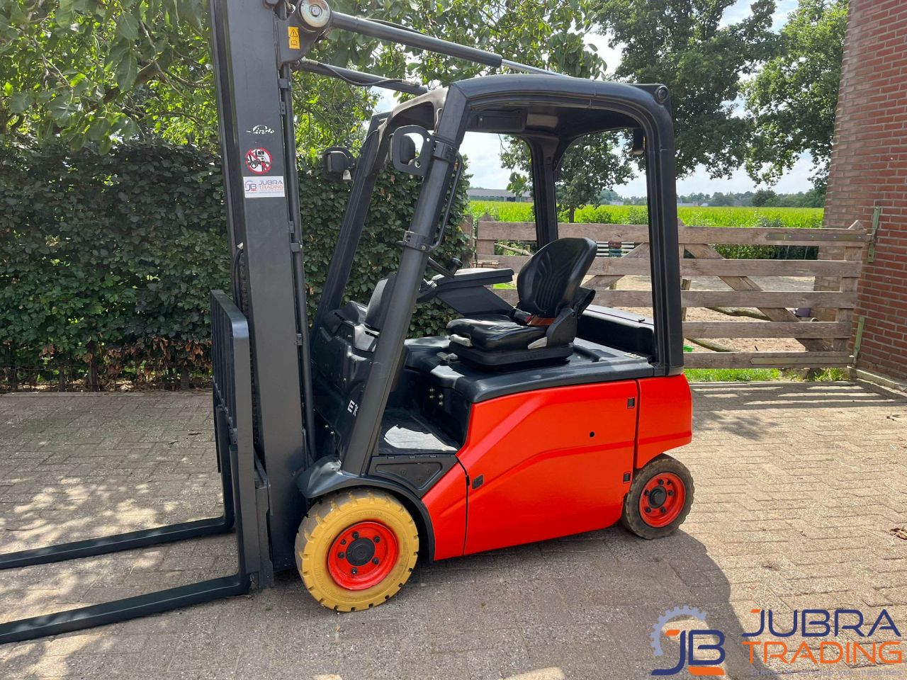 Linde E16P-01 Elektrische Heftruck–1600kg Compact & Goed Werkend