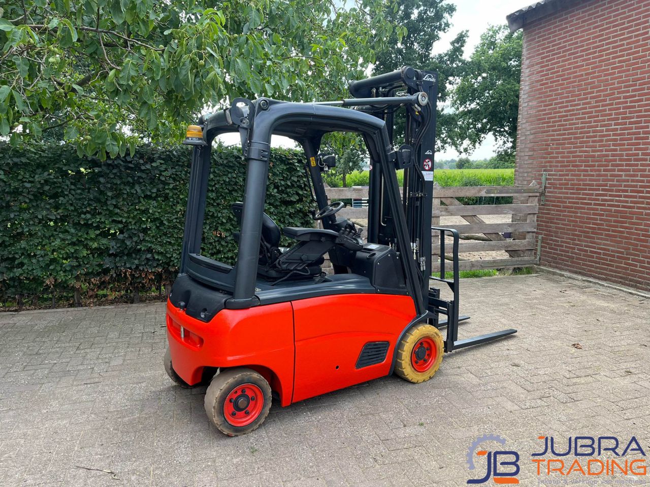 Linde E16P-01 Elektrische Heftruck–1600kg Compact & Goed Werkend