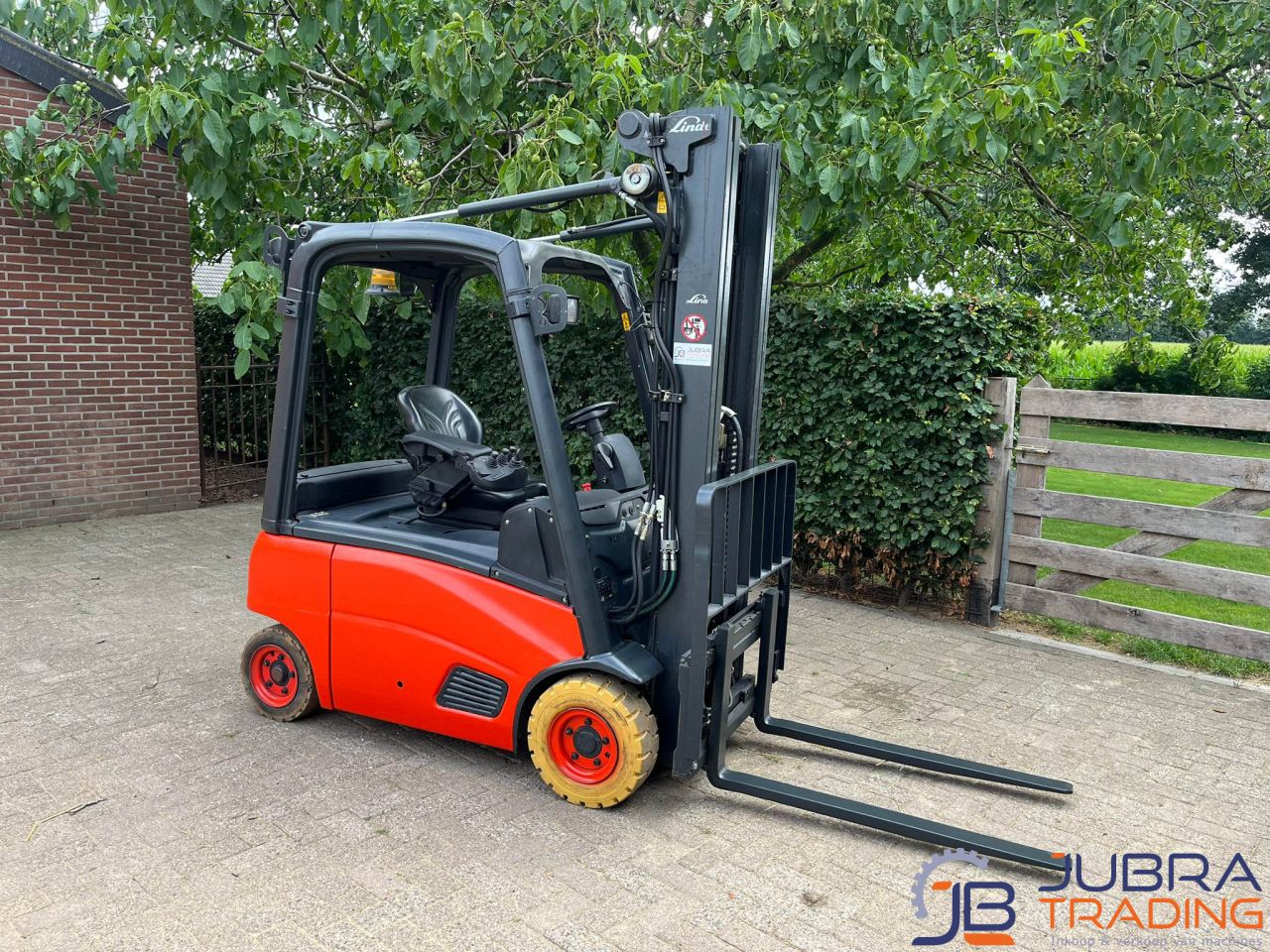 Linde E16P-01 Elektrische Heftruck–1600kg Compact & Goed Werkend