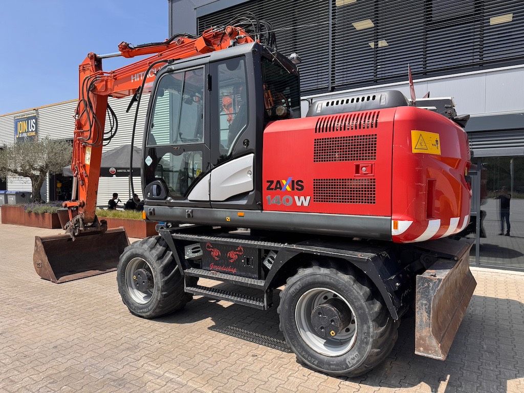 Hitachi 140W