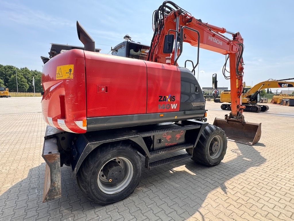 Hitachi 140W