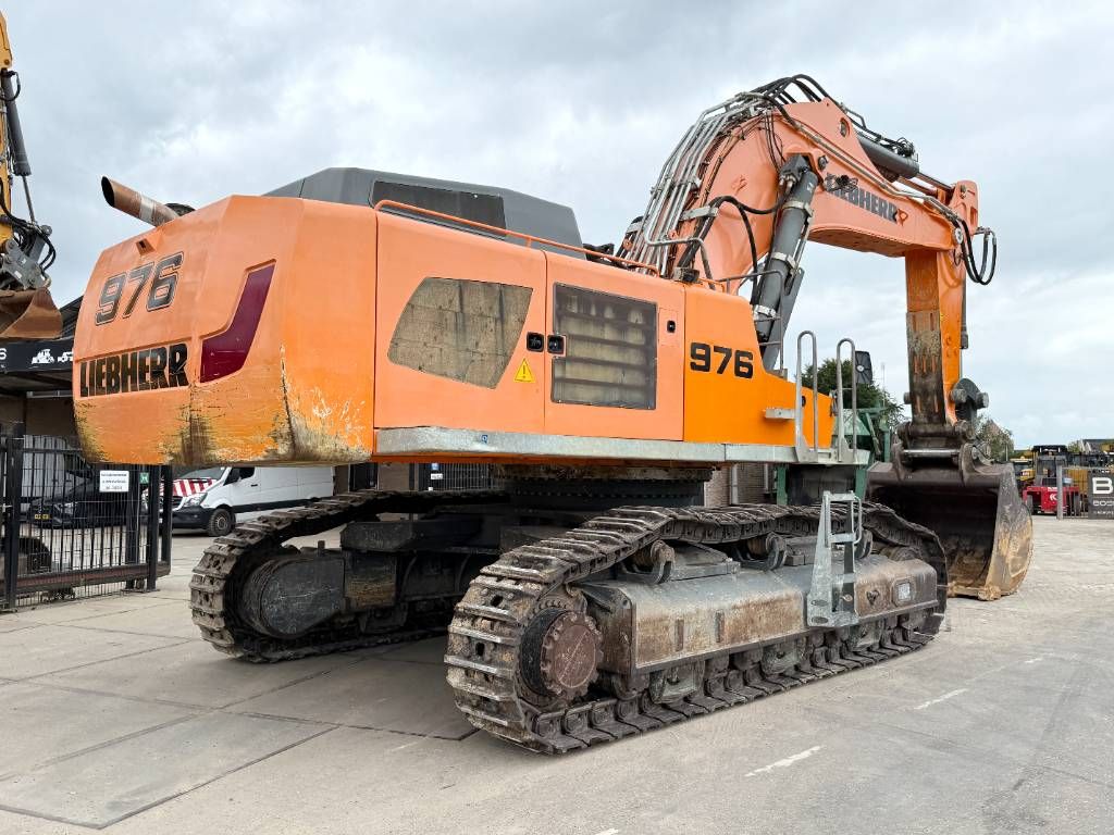 Liebherr R976LCV - 2 Buckets + Ripper Tooth / Quick Coupler