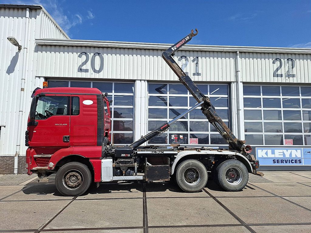 M.A.N. 33.400 TGS 6x4