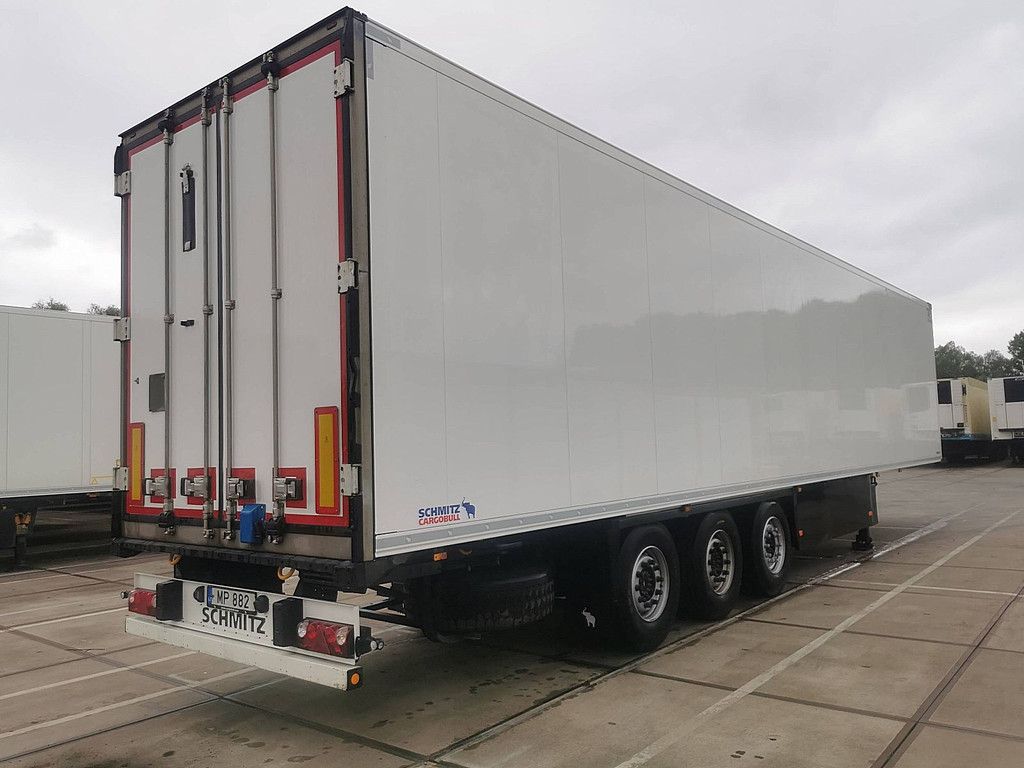 SCHMITZ SKO 24 thermoking palletbox