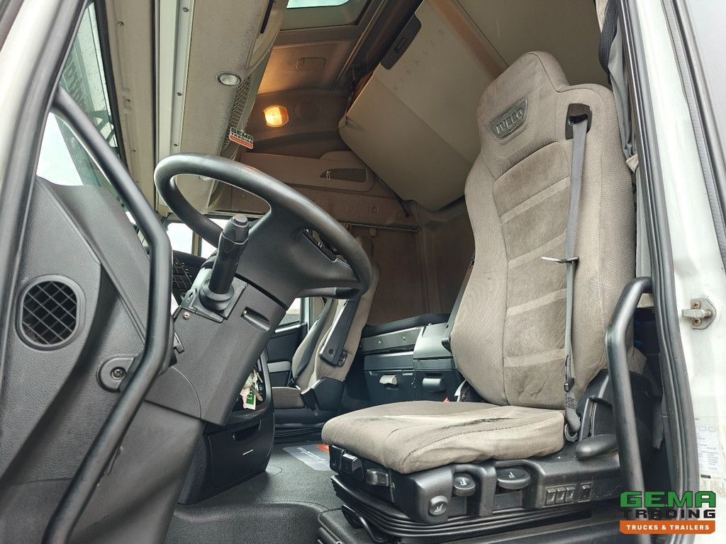 Iveco Stralis 420 Hi-Way 4x2 Euro6A - Dubbele tanks - NL truck