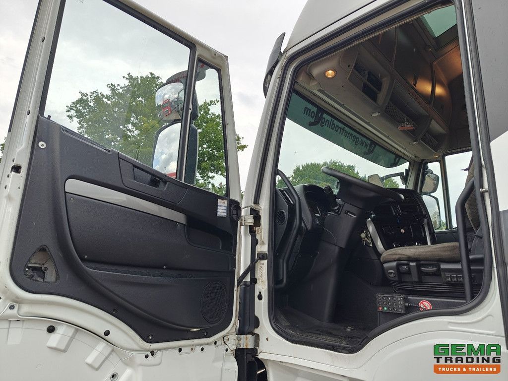 Iveco Stralis 420 Hi-Way 4x2 Euro6A - Dubbele tanks - NL truck