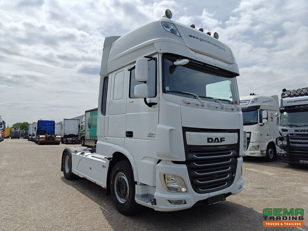 DAF XF 460 FT 4x2 SuperSpaceCab Euro6 - Retarder - Manual transmission - Double tanks - BelgiumTruck