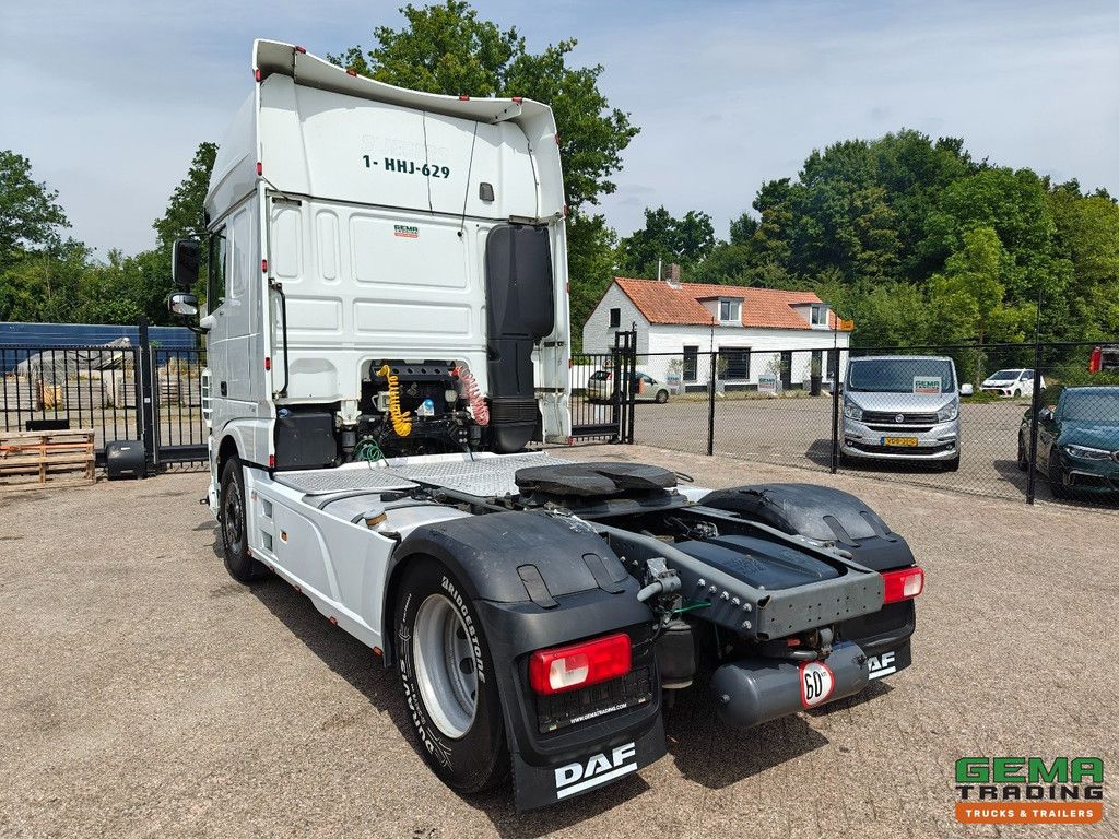 DAF XF 460 FT 4x2 SuperSpaceCab Euro6 - Retarder - Manual transmission - Double tanks - BelgiumTruck