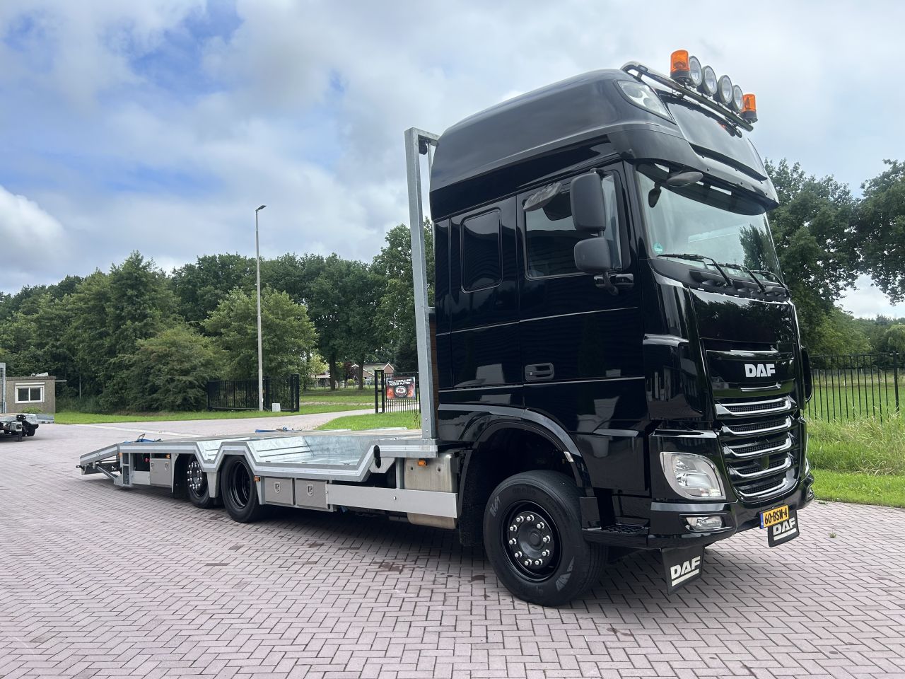 DAF XF 460 Machine transporter oprijwagen Euro 6