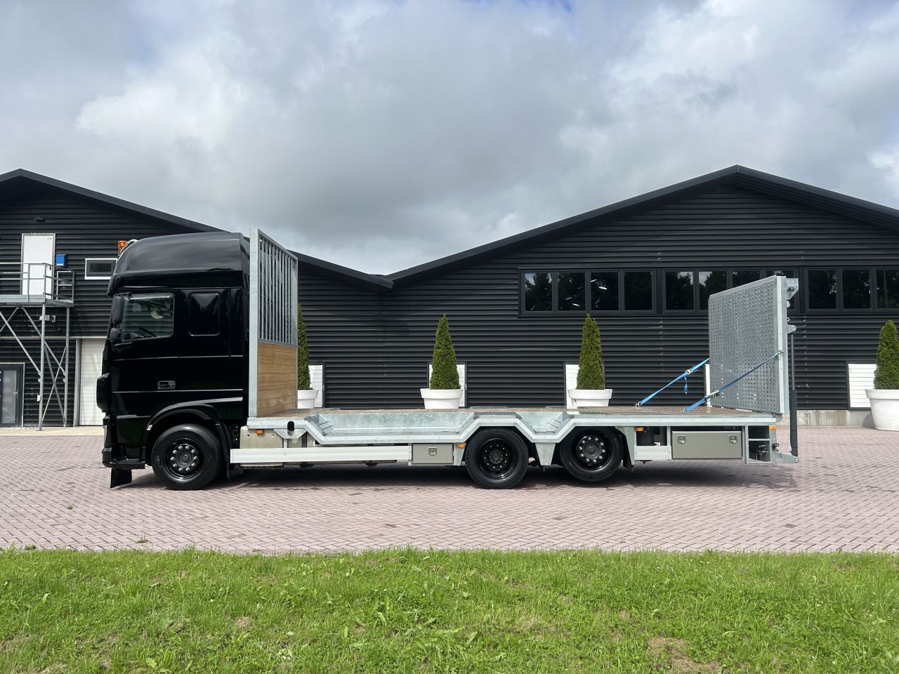 DAF XF 460 Machine transporter oprijwagen Euro 6