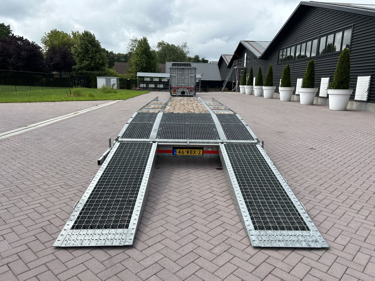 25 ton TRIDEM SEMI-DIEPLADER AANHANGWAGEN WIPKAR VELDHUIZEN