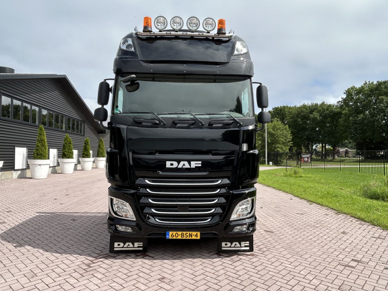 DAF XF 460 Machine transporter - Veldhuizen 25 ton TRIDEM SEMI
