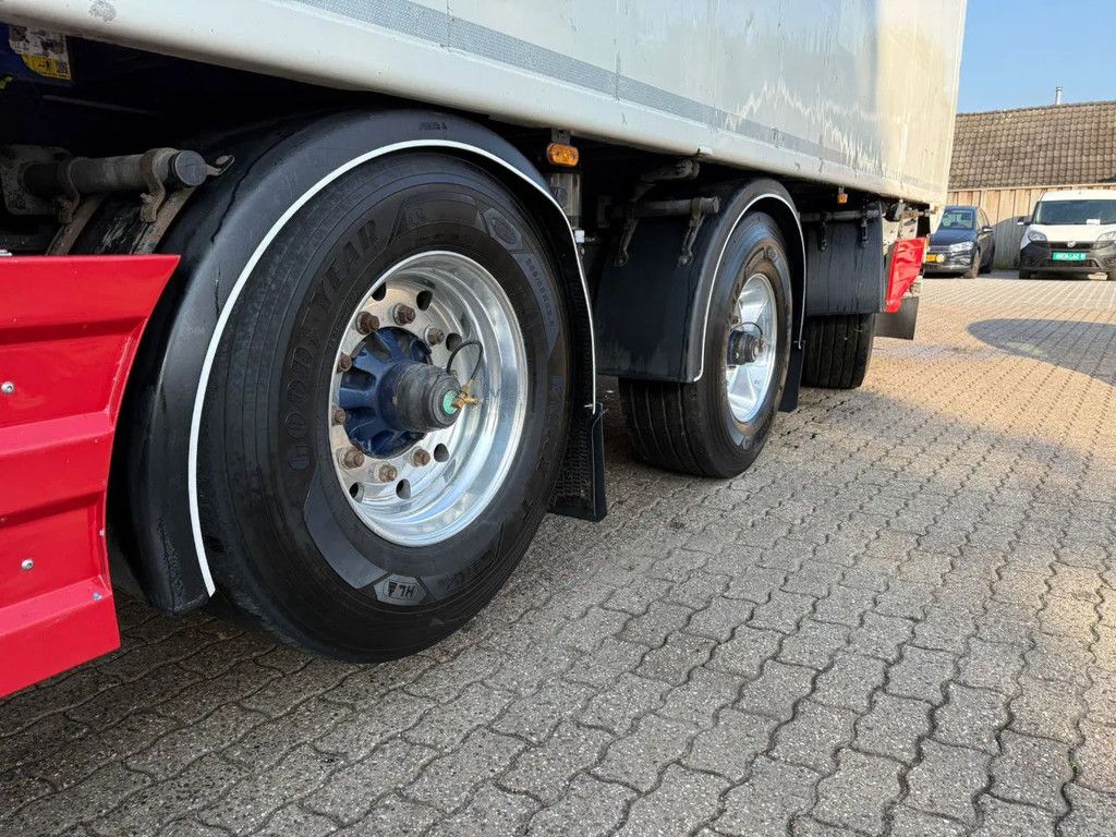 Bulthuis 90m3 Stuuras/Lenkachse Alcoa Liftas Cargo Floor 10MM APK 04/2026