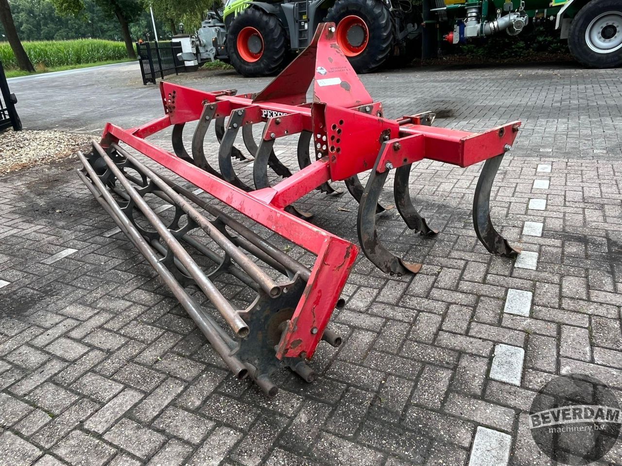 Peecon Cultivator