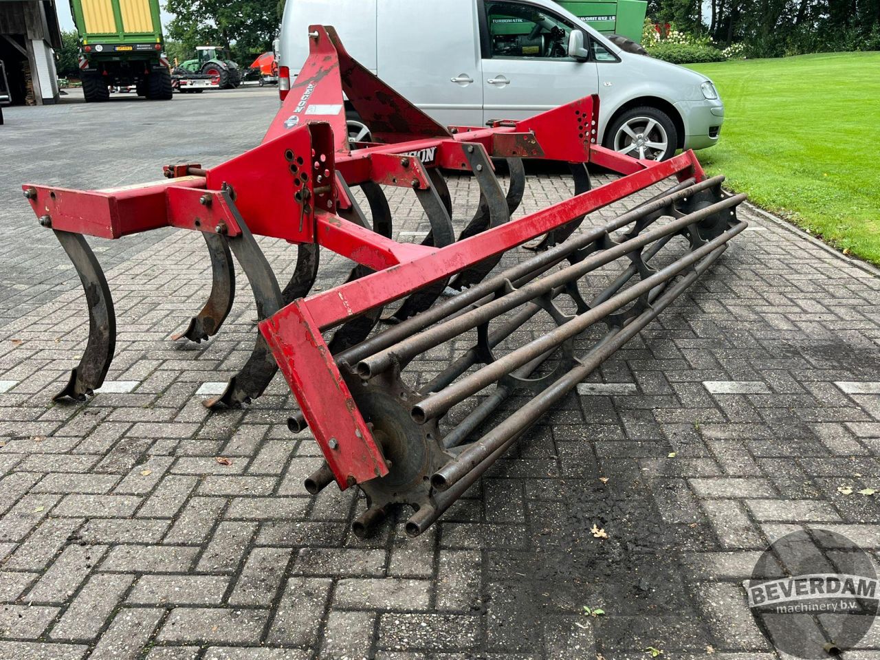 Peecon Cultivator